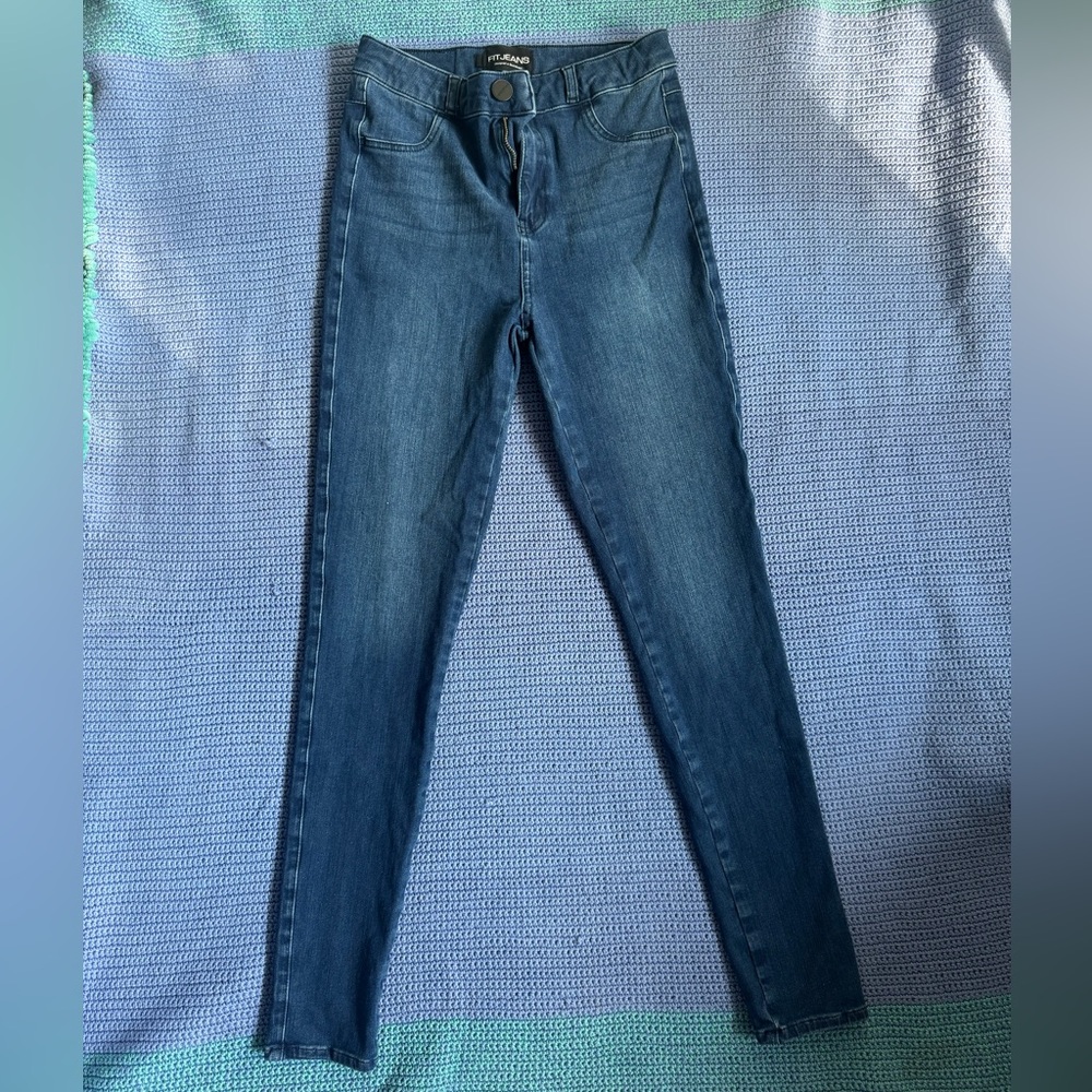 FITJEANS Women's Skinny Jeans in Deep Blue
